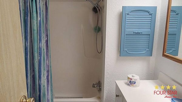 251 Freeman St, Port Orange FL 32127
