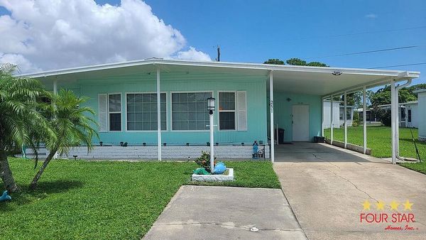 251 Freeman St, Port Orange FL 32127