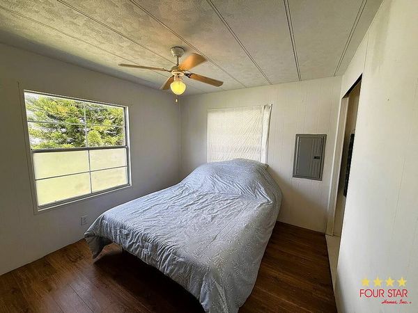 10 Las Palmas Dr, Edgewater FL 32132