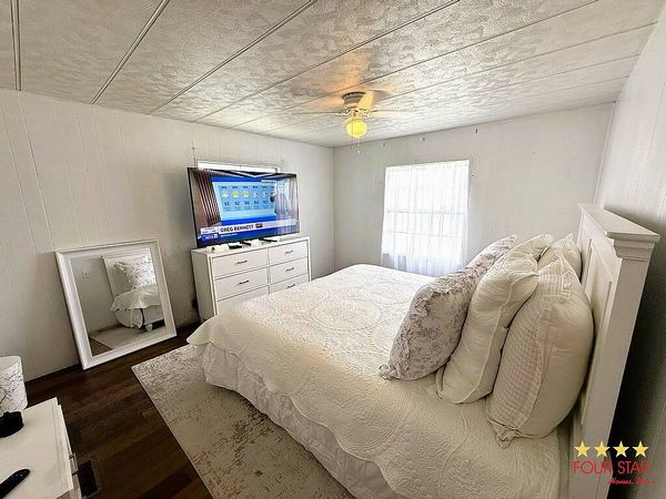 10 Las Palmas Dr, Edgewater FL 32132