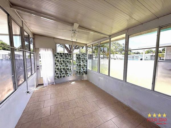 10 Las Palmas Dr, Edgewater FL 32132
