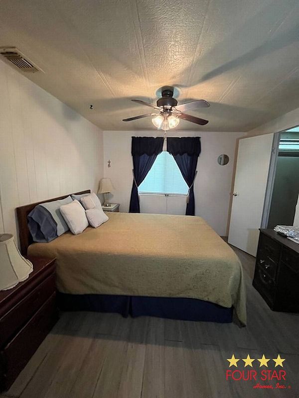 14651 Firestone St, Orlando FL 32826