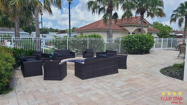 126 Young St, Port Orange FL 32127
