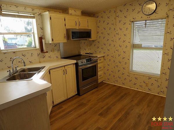 25815 Hacienda, Leesburg FL 34748