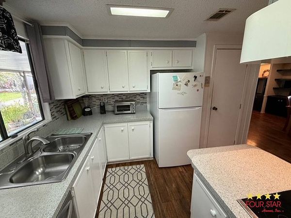 11 Ribbon Falls Dr, Ormond Beach FL 32174