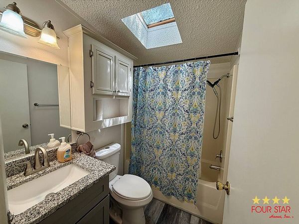 807 Water Ridge Dr. , DeBary FL 32713