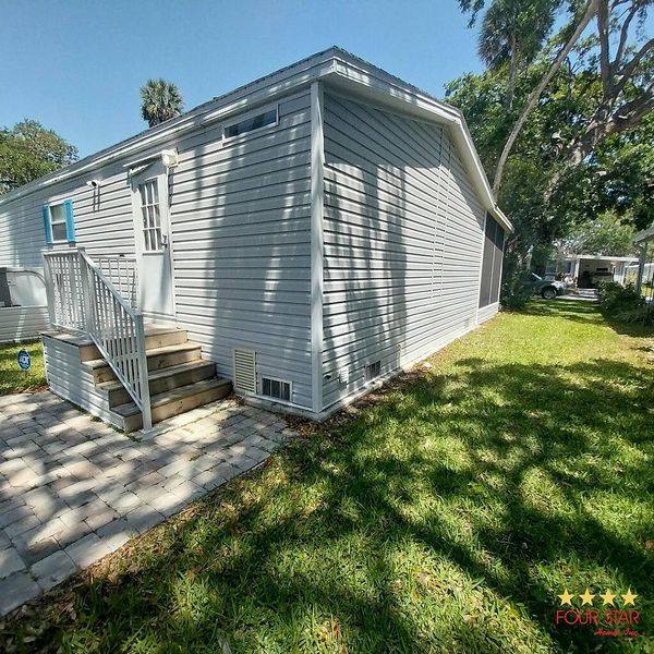 15 Royal Palm Cir, Port Orange FL 32127