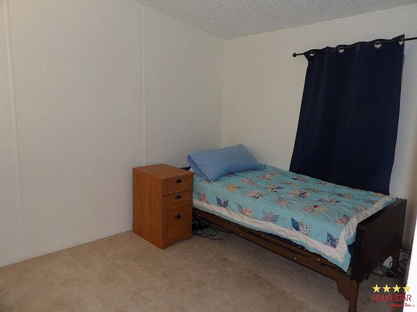 12 Granada St., Leesburg FL 34748