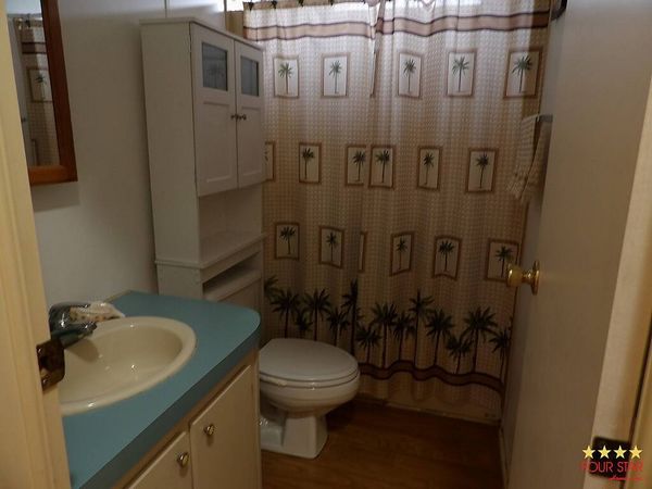 12 Granada St., Leesburg FL 34748