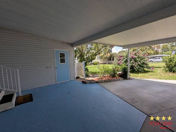 132 S Lake Dr, Leesburg FL 34788