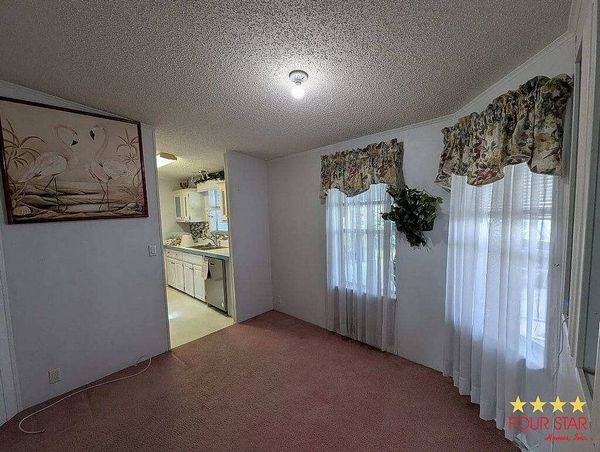 132 S Lake Dr, Leesburg FL 34788
