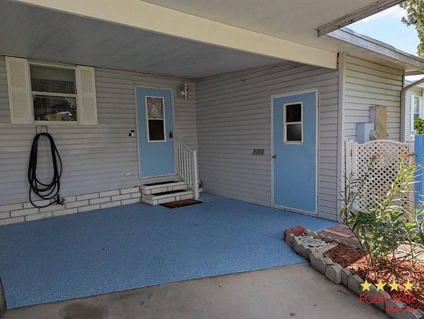 132 S Lake Dr, Leesburg FL 34788
