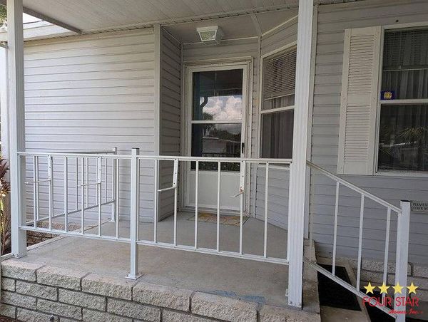 132 S Lake Dr, Leesburg FL 34788