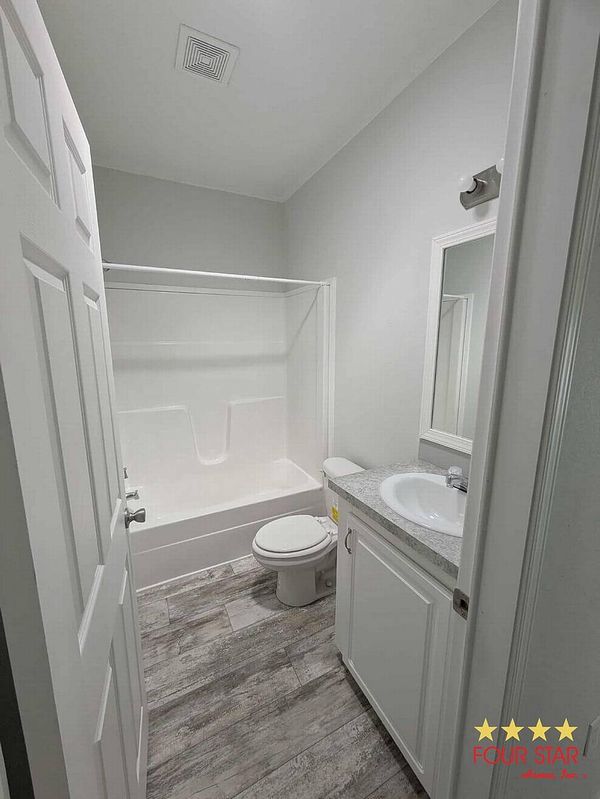 1561 Garrison Dr, Lot 218, Lakeland FL 33810