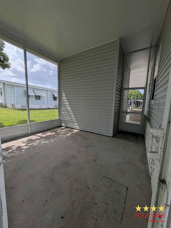 1561 Garrison Dr, Lot 218, Lakeland FL 33810