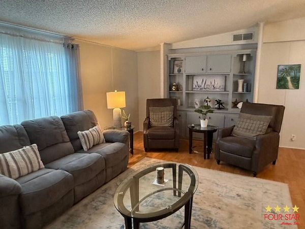 18 Ribbon Falls Dr, Ormond Beach FL 32174