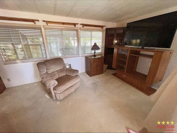 263 Windsor Dr., Kissimmee FL 34746