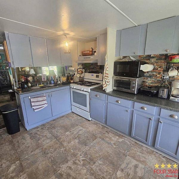 3319 E Dean St, Leesburg FL 34788