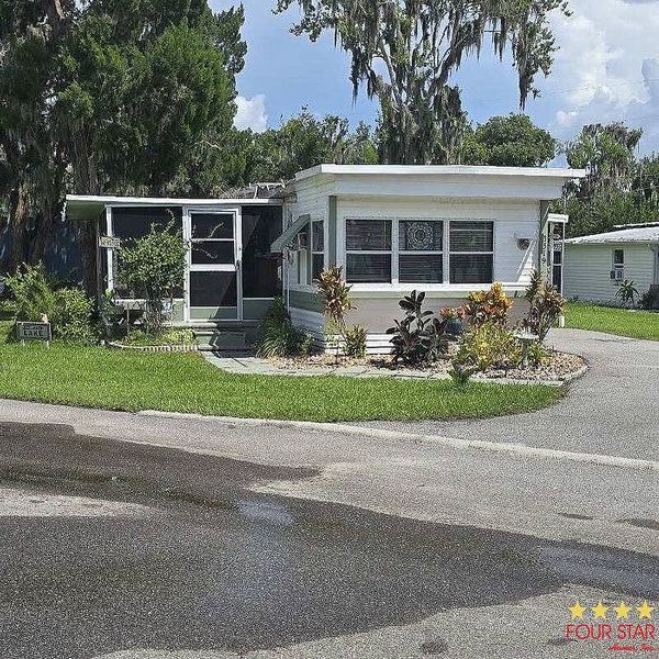 3319 E Dean St, Leesburg FL 34788