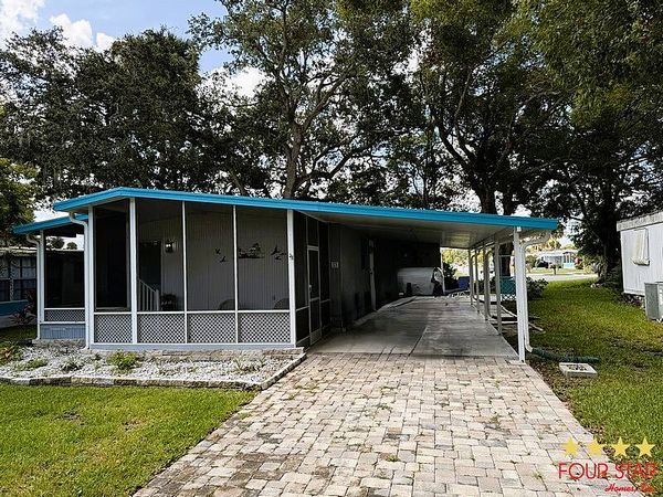13 Royal Palm Cir, Port Orange FL 32127