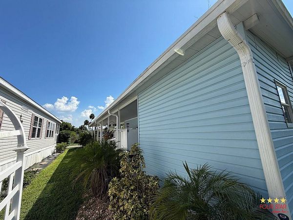 3607 Wonderland Park CT, Lot 30360, Kissimmee FL 34746