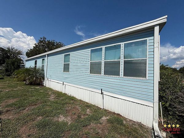 3607 Wonderland Park CT, Lot 30360, Kissimmee FL 34746