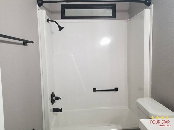 2178 Lakeside, Palmetto FL 34221
