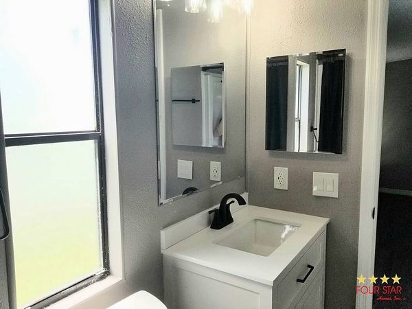 2178 Lakeside, Palmetto FL 34221