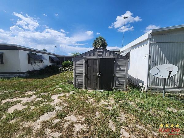 13152 GRAPE AVE, Grand Island FL 32735