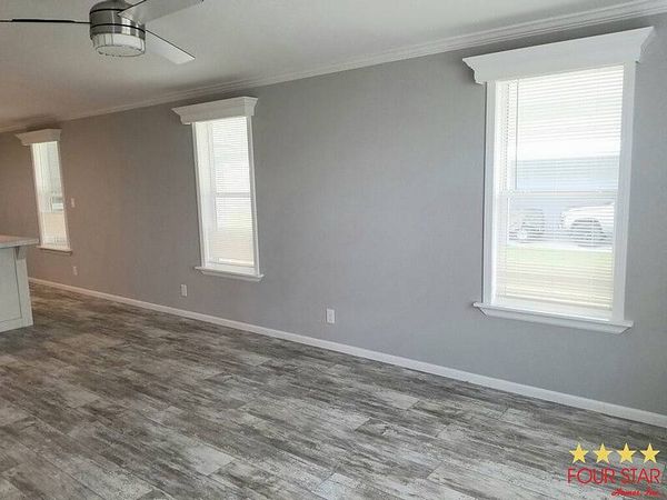 1608 Voyager Dr, Sarasota FL 34234