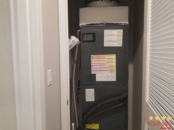 1608 Voyager Dr, Sarasota FL 34234