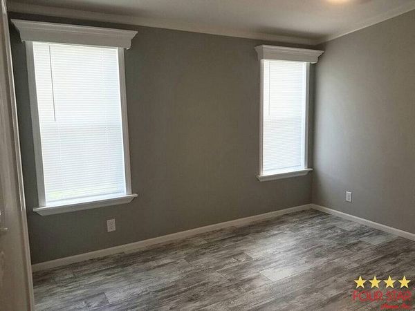 1608 Voyager Dr, Sarasota FL 34234