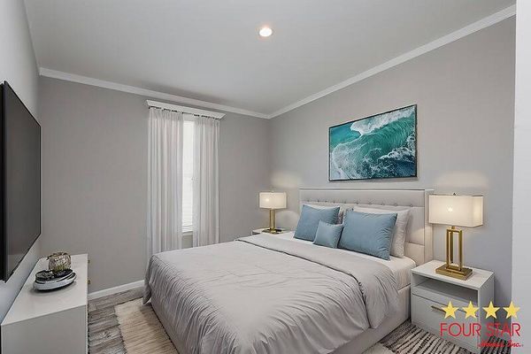 1608 Voyager Dr, Sarasota FL 34234