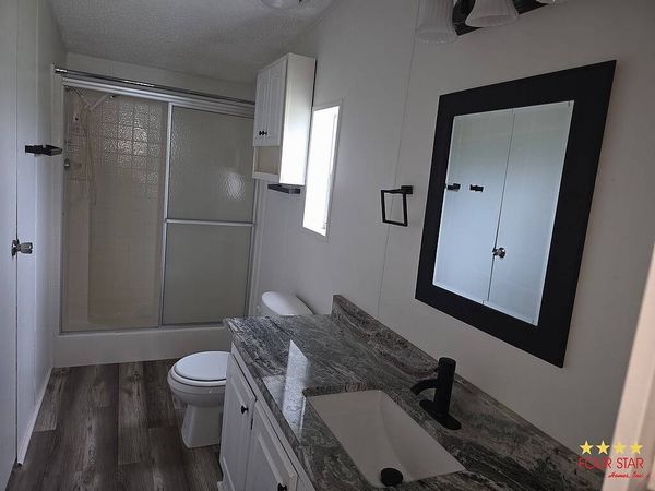 80 Fountain Dr, Leesburg FL 34748
