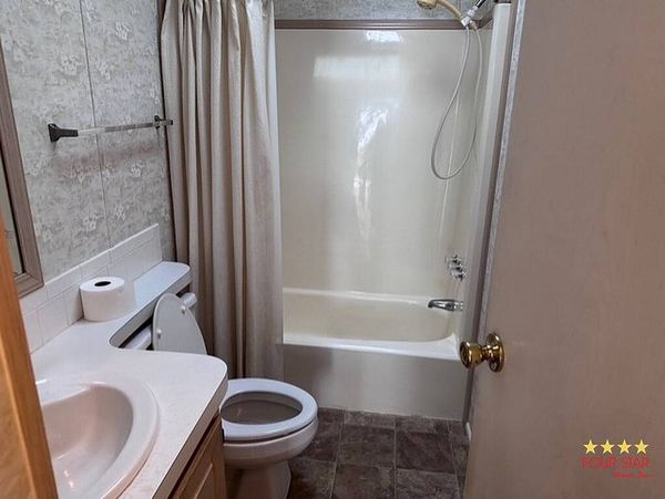 3120 Hickory Tree Ln, DeLand FL 32720
