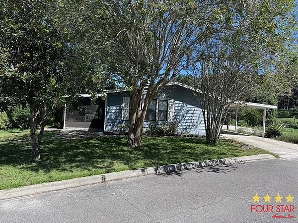 389 Spring Lake Dr, DeLand FL 32720
