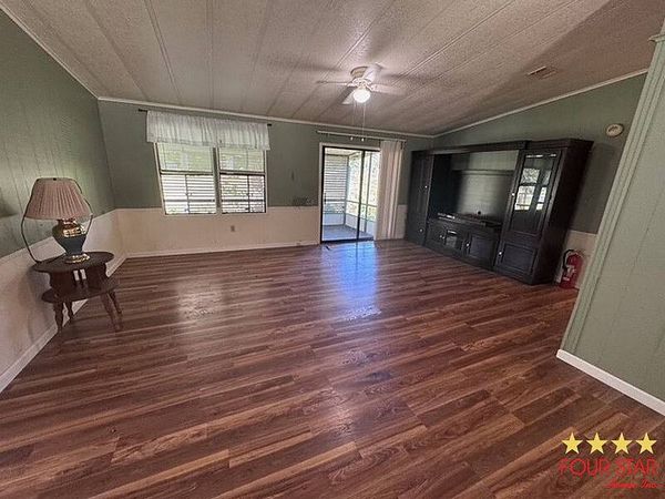 389 Spring Lake Dr, DeLand FL 32720