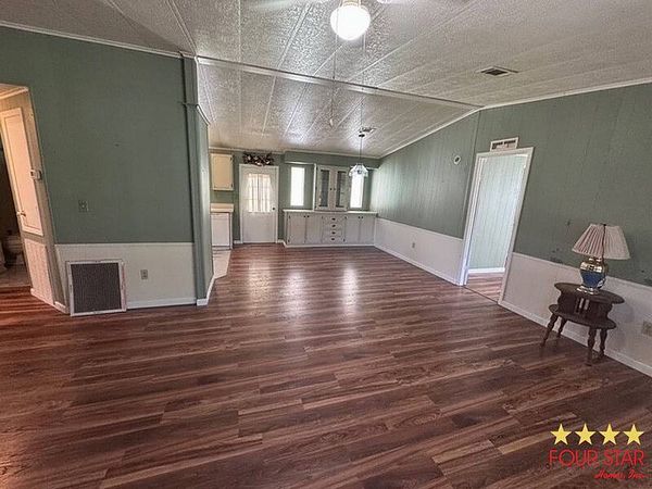 389 Spring Lake Dr, DeLand FL 32720
