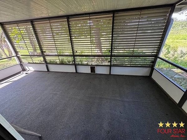 389 Spring Lake Dr, DeLand FL 32720