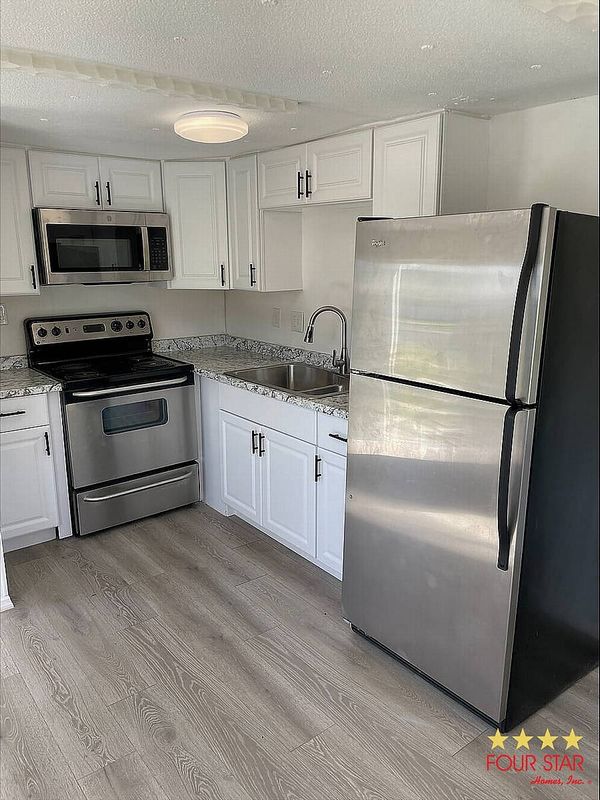 1950 US HWY 1, Lot 105, Vero Beach FL 32962