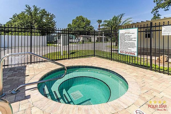 1509 Flora Lee Dr, Leesburg FL 34748