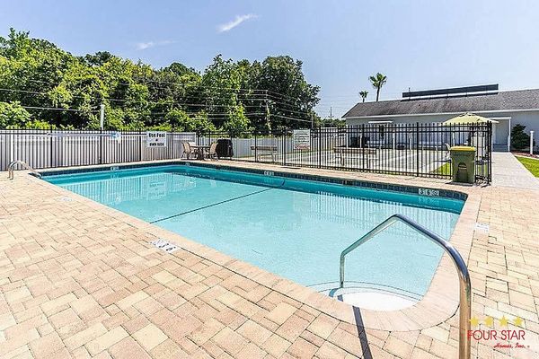 1509 Flora Lee Dr, Leesburg FL 34748