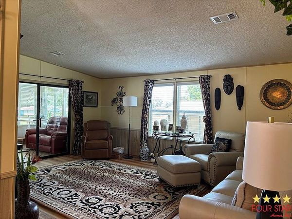 446 Dresden Ct, Orange City FL 32763