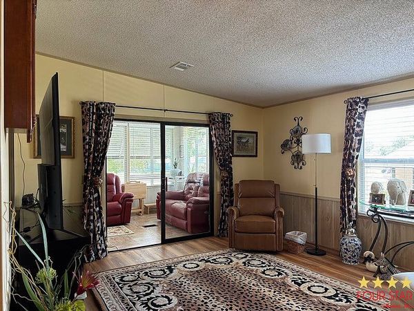 446 Dresden Ct, Orange City FL 32763