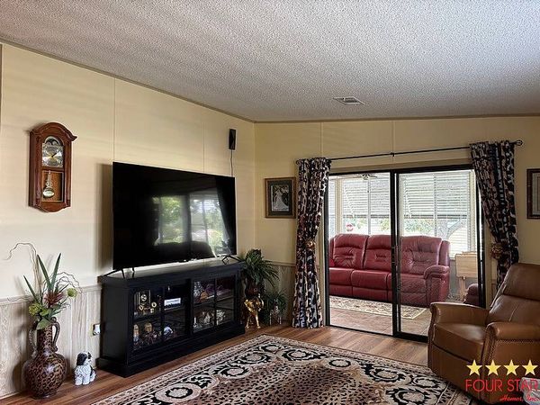 446 Dresden Ct, Orange City FL 32763