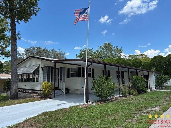 446 Dresden Ct, Orange City FL 32763