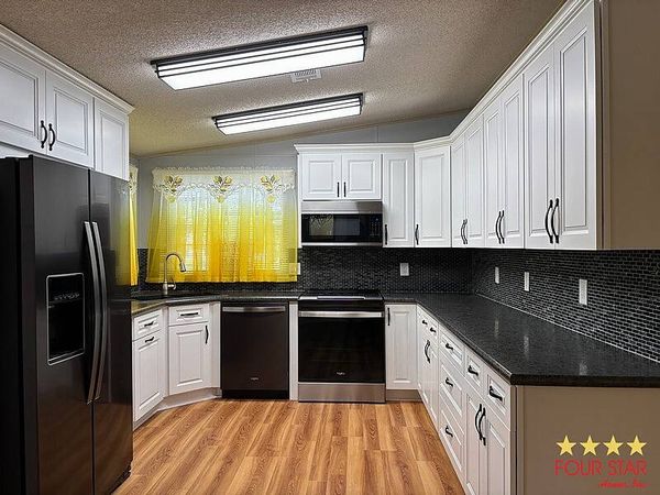 446 Dresden Ct, Orange City FL 32763