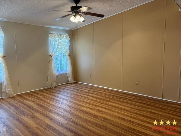 446 Dresden Ct, Orange City FL 32763