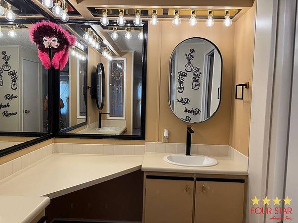 446 Dresden Ct, Orange City FL 32763