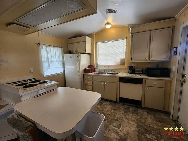 21 N Brentwood Circle, Avon Park FL 33825